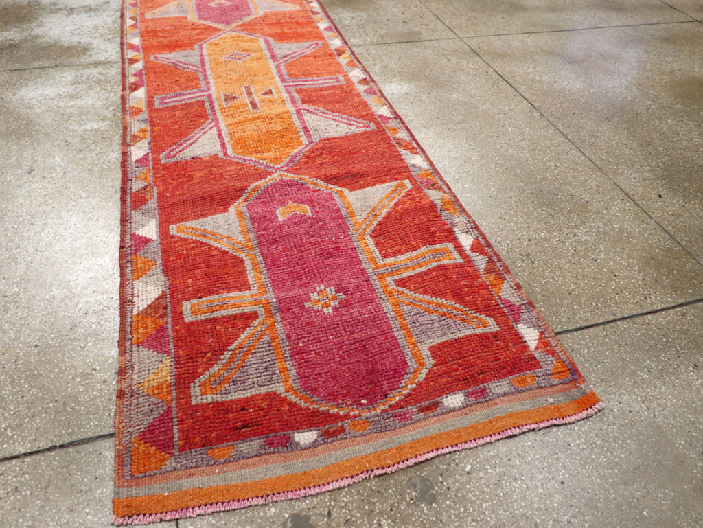 Vintage Turkish Anatolian Tribal Runner, No.30711 - Galerie Shabab