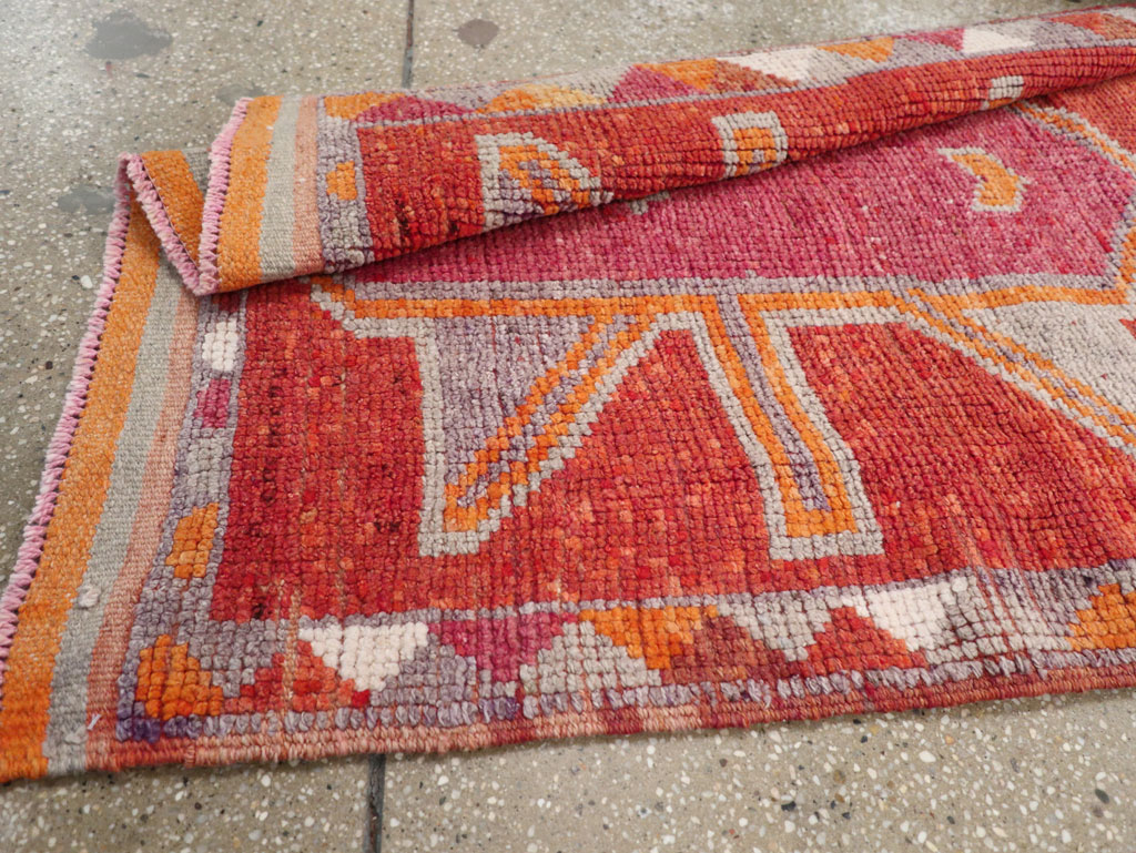 Vintage Turkish Anatolian Tribal Runner, No.30711 - Galerie Shabab