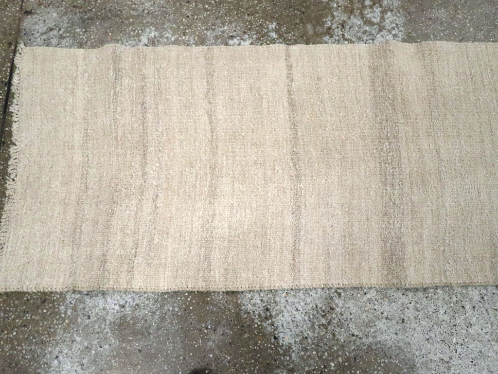 Vintage Turkish Flatweave Kilim Runner, No.30713 - Galerie Shabab