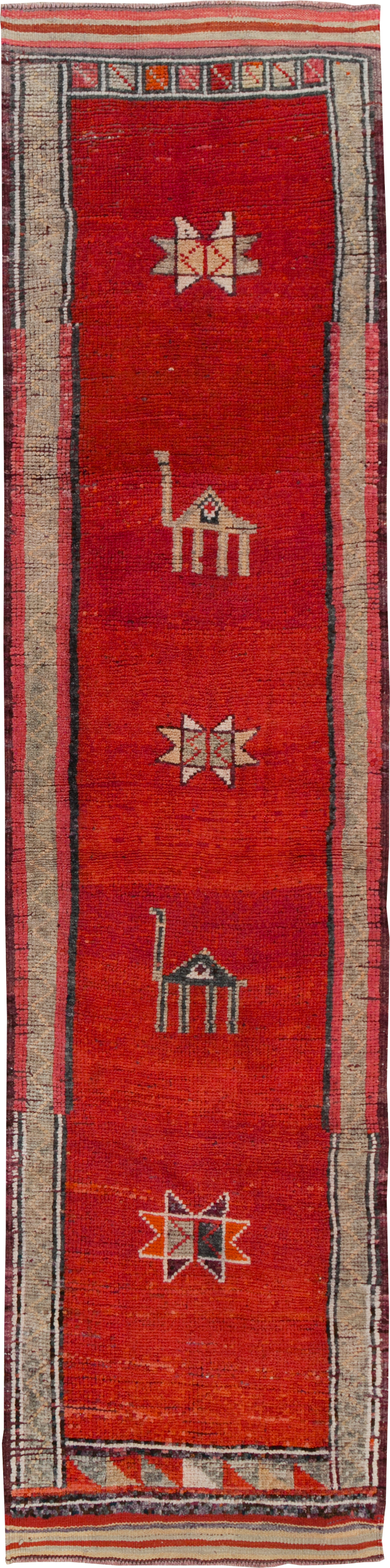 Vintage Turkish Anatolian Runner, No.30718 - Galerie Shabab