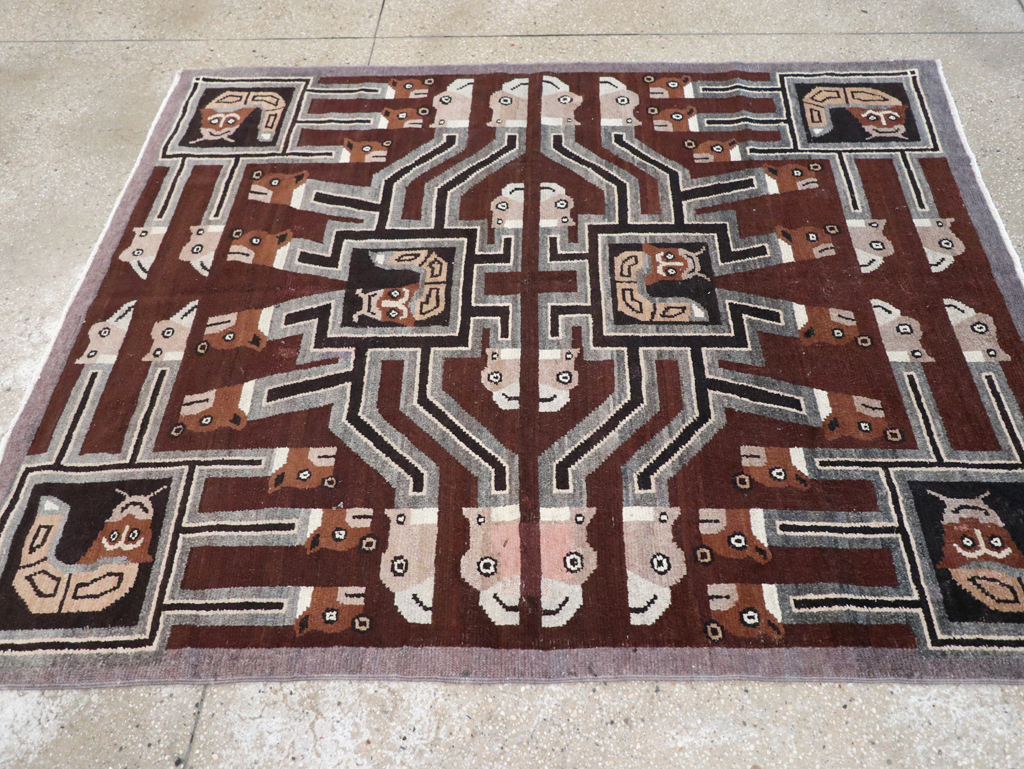 Vintage Indian Art Deco Style Pictorial Accent Rug, No.30724 - Galerie Shabab