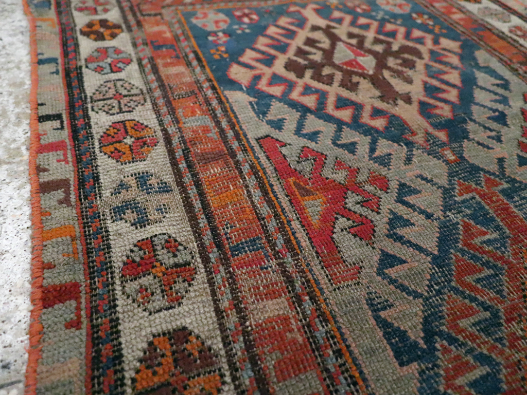 Antique Caucasian Throw Rug, No.30725 - Galerie Shabab