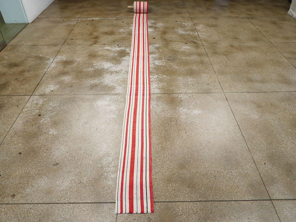 Vintage Turkish Flatweave Long Runner, No.30737 - Galerie Shabab