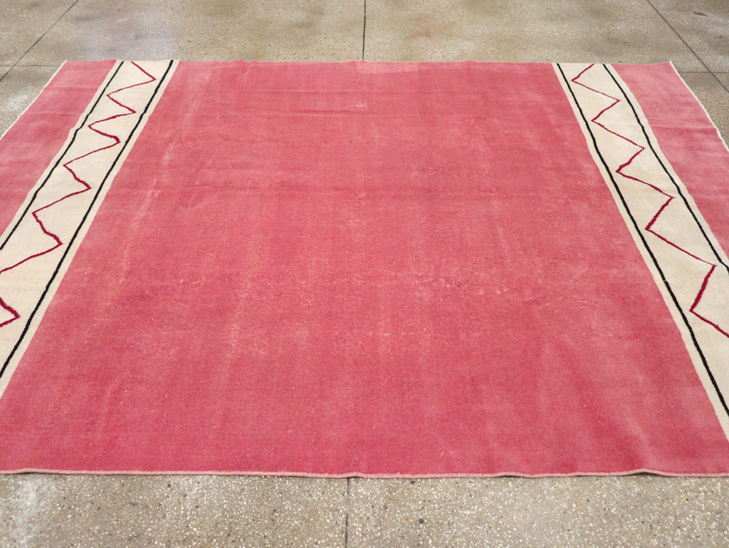 Vintage Turkish Anatolian Art Deco Style Small Room Size Carpet, No.30753 - Galerie Shabab