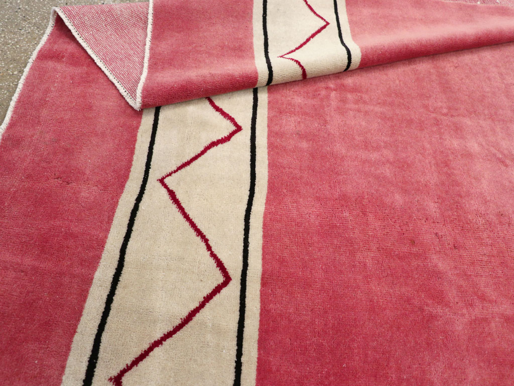 Vintage Turkish Anatolian Art Deco Style Small Room Size Carpet, No.30753 - Galerie Shabab