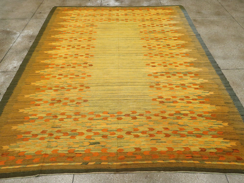 Vintage Swedish Scandinavian Flatweave Kilim Room Size Carpet, No.30754 - Galerie Shabab