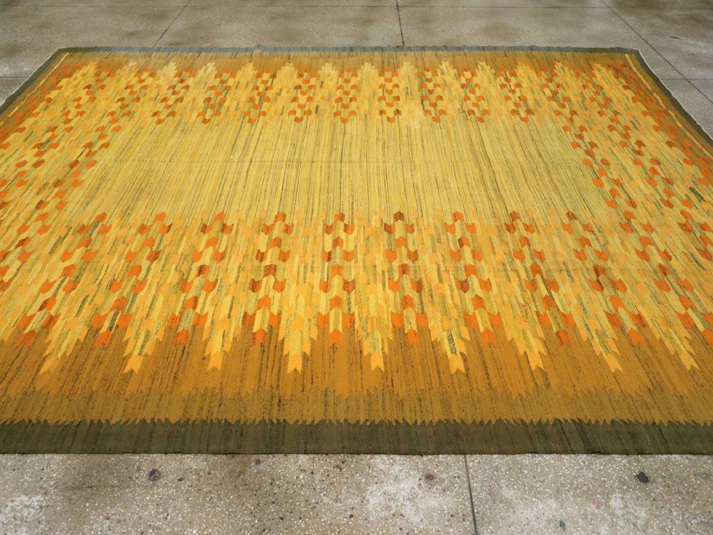 Vintage Swedish Scandinavian Flatweave Kilim Room Size Carpet, No.30754 - Galerie Shabab