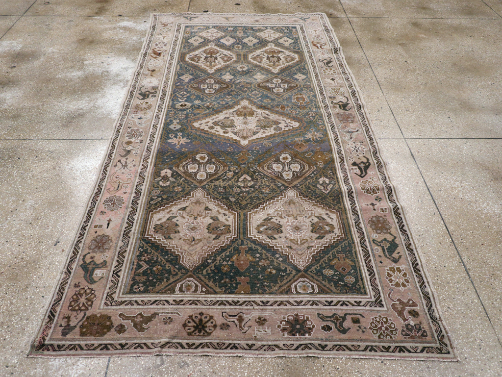 Antique Persian Malayer Gallery Carpet, No.30755 - Galerie Shabab