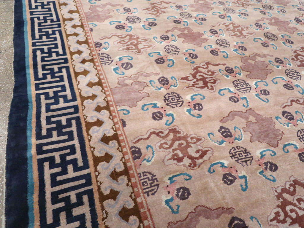 Antique Chinese Peking Room Size Carpet, No.30763 - Galerie Shabab