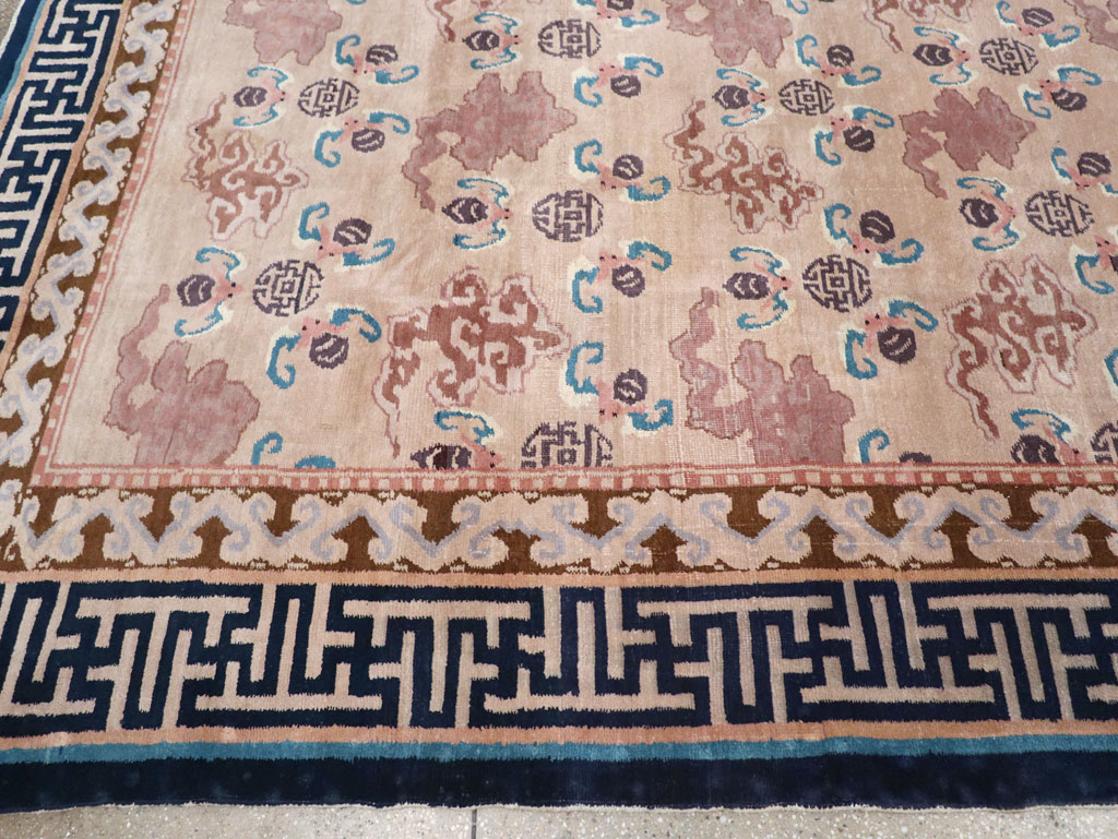 Antique Chinese Peking Room Size Carpet, No.30763 - Galerie Shabab