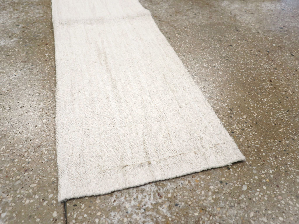 Vintage Turkish Hemp Flatweave Kilim Runner, No.30768 - Galerie Shabab