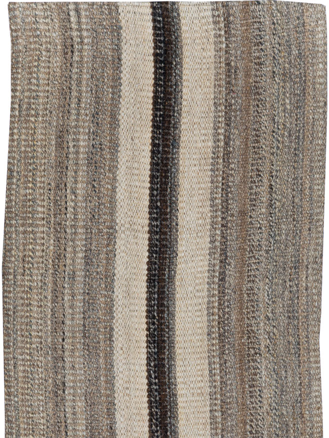 Modern Turkish Flatweave Kilim Runner, No.30769 - Galerie Shabab