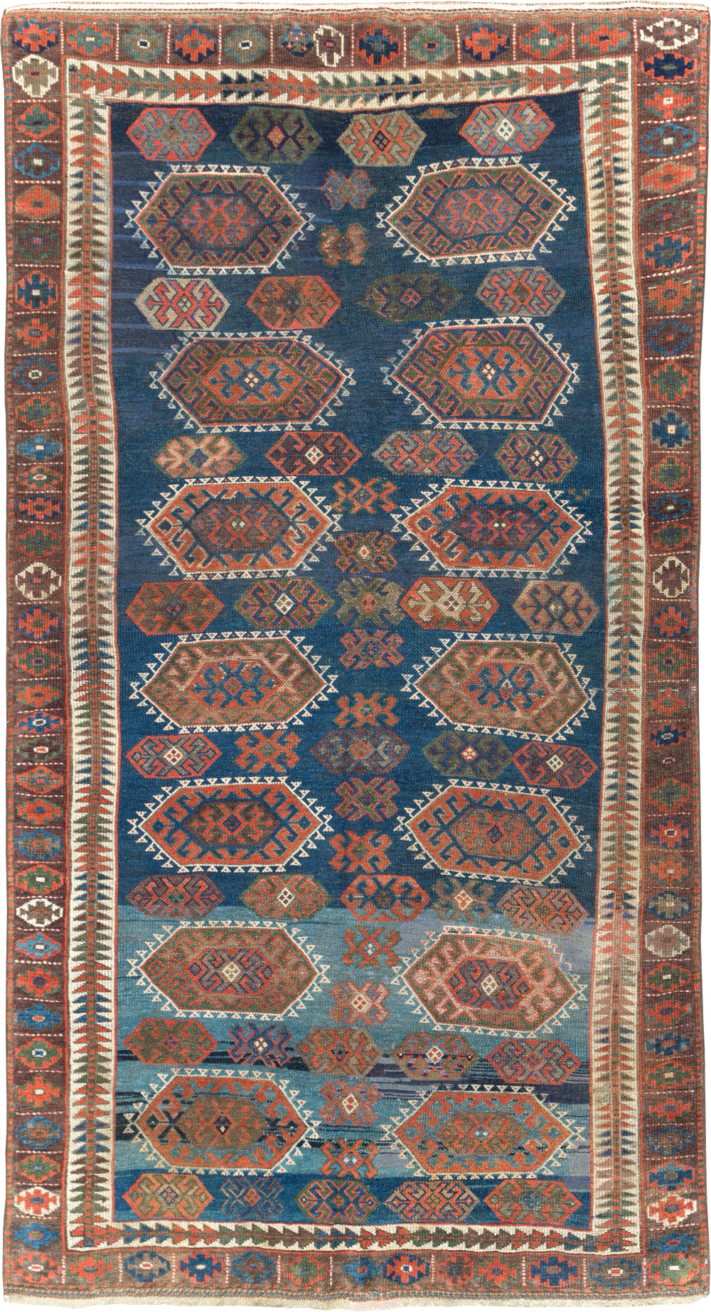 Antique Caucasian Kazak Tribal Gallery Rug, No.30772 - Galerie Shabab