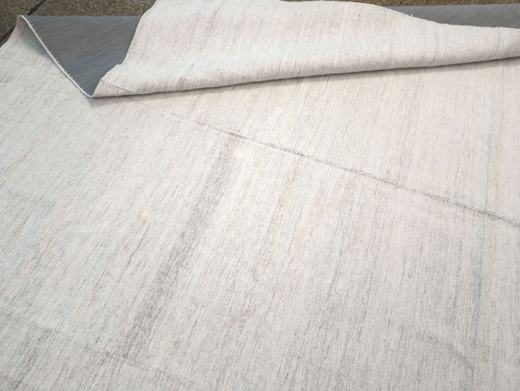 Vintage Turkish Flatweave Kilim Room Size Carpet, No.30774 - Galerie Shabab