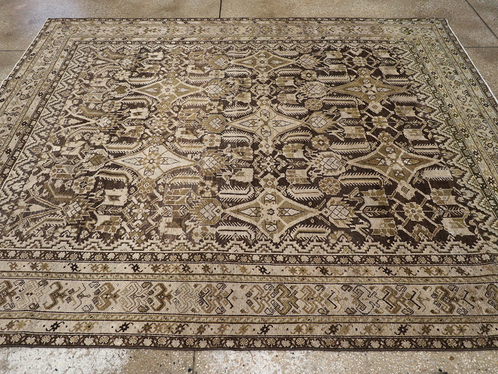 Antique Persian Malayer Accent Carpet, No.30777 - Galerie Shabab