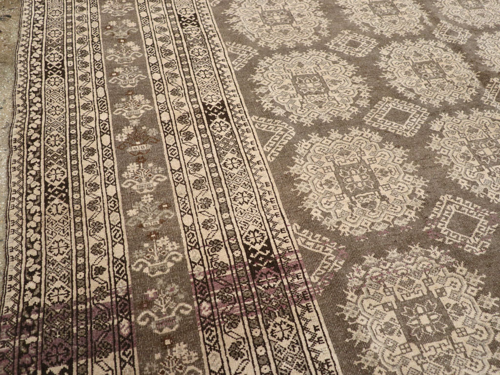 Vintage Central Asian Tribal Turkoman Room Size Carpet, No.30782 - Galerie Shabab