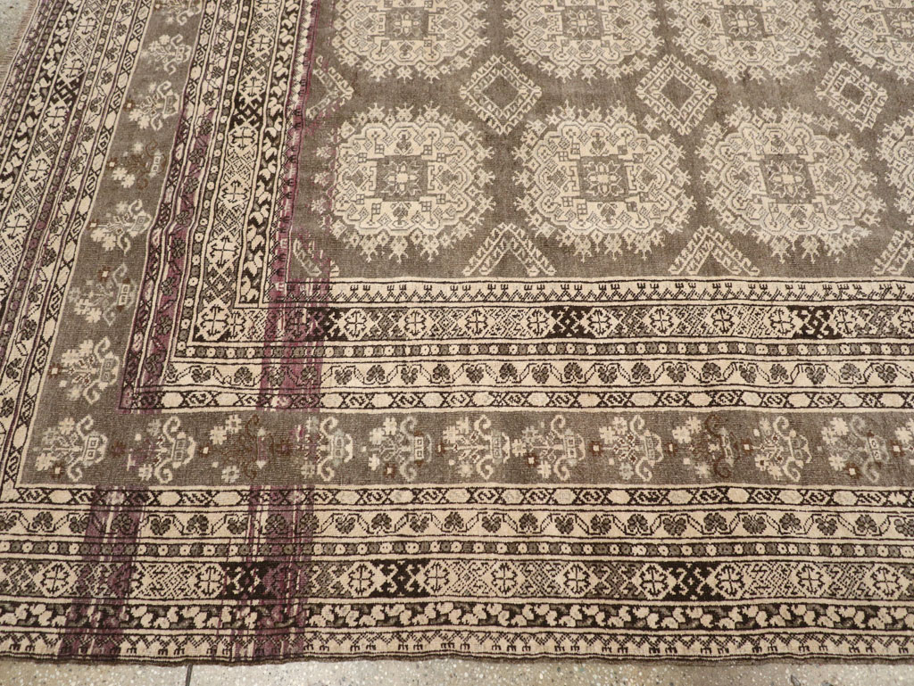 Vintage Central Asian Tribal Turkoman Room Size Carpet, No.30782 - Galerie Shabab