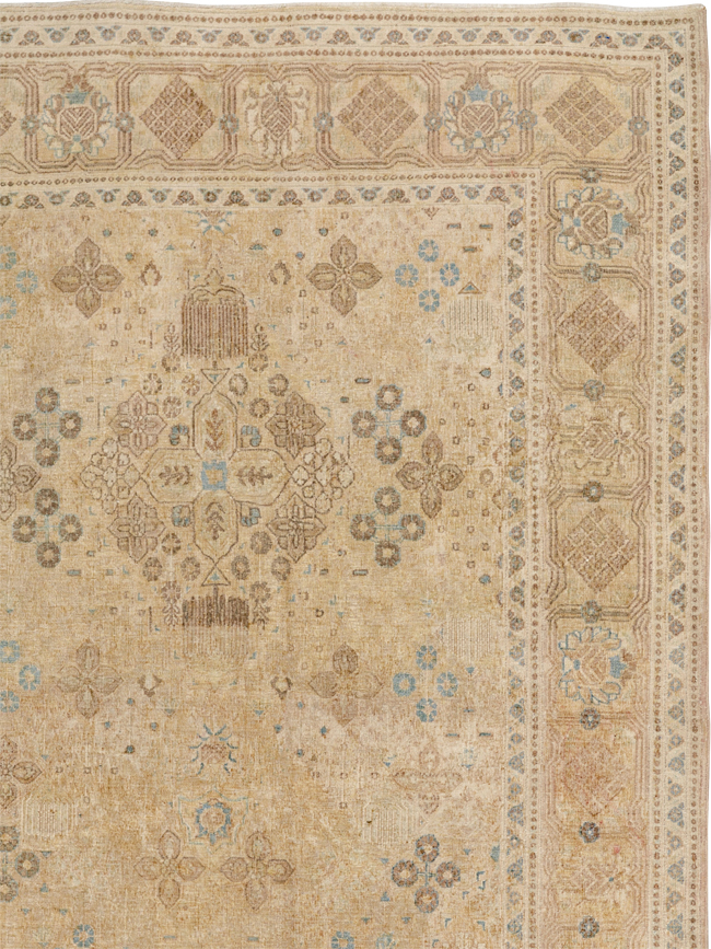 Vintage Persian Joshegan Room Size Carpet, No.30786 - Galerie Shabab