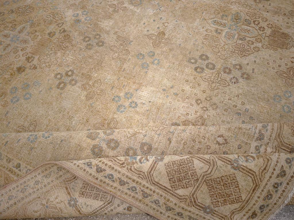 Vintage Persian Joshegan Room Size Carpet, No.30786 - Galerie Shabab