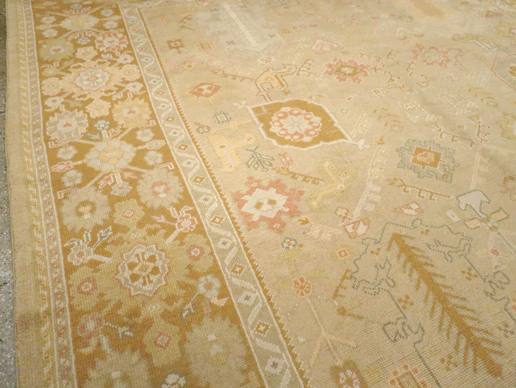 Contemporary Turkish Oushak Room Size Carpet, No.30792 - Galerie Shabab