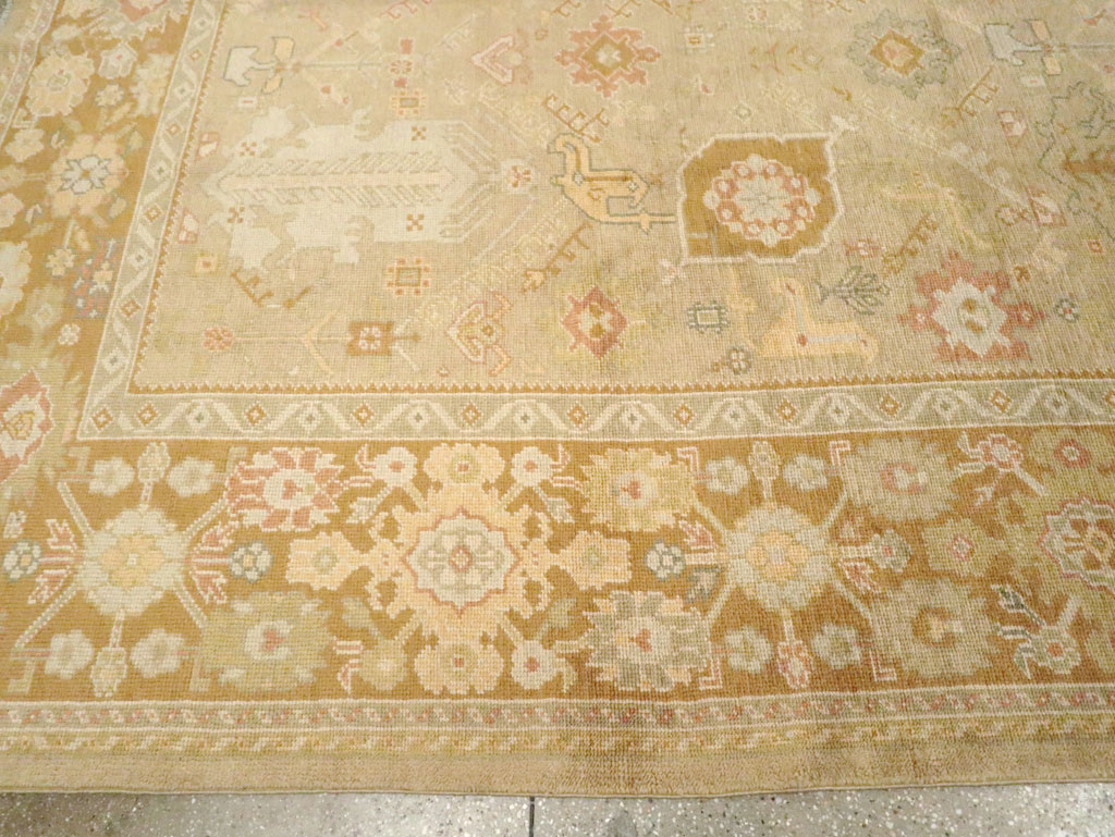 Contemporary Turkish Oushak Room Size Carpet, No.30792 - Galerie Shabab