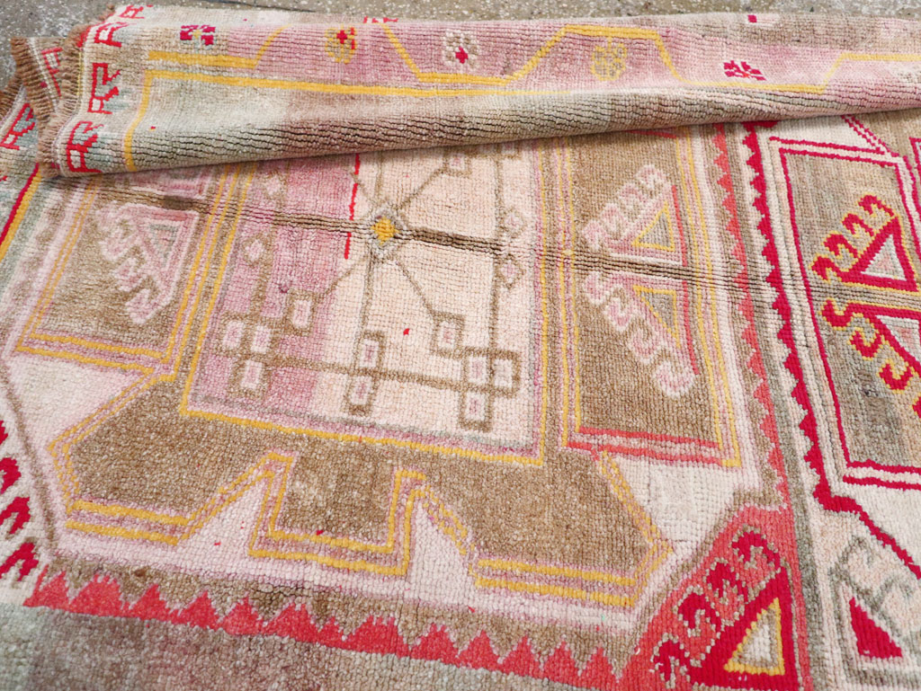 Vintage Turkish Anatolian Wide Gallery Runner, No.30799 - Galerie Shabab