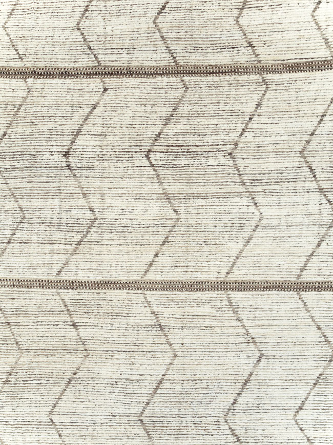 Moroccan Inspired Contemporary Turkish Large Room Size Carpet, No.30801 - Galerie Shabab