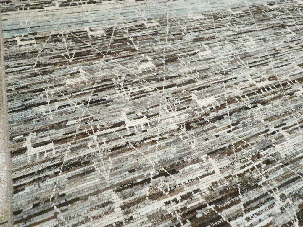 Moroccan Inspired Turkish Room Size Carpet, No.30802 - Galerie Shabab