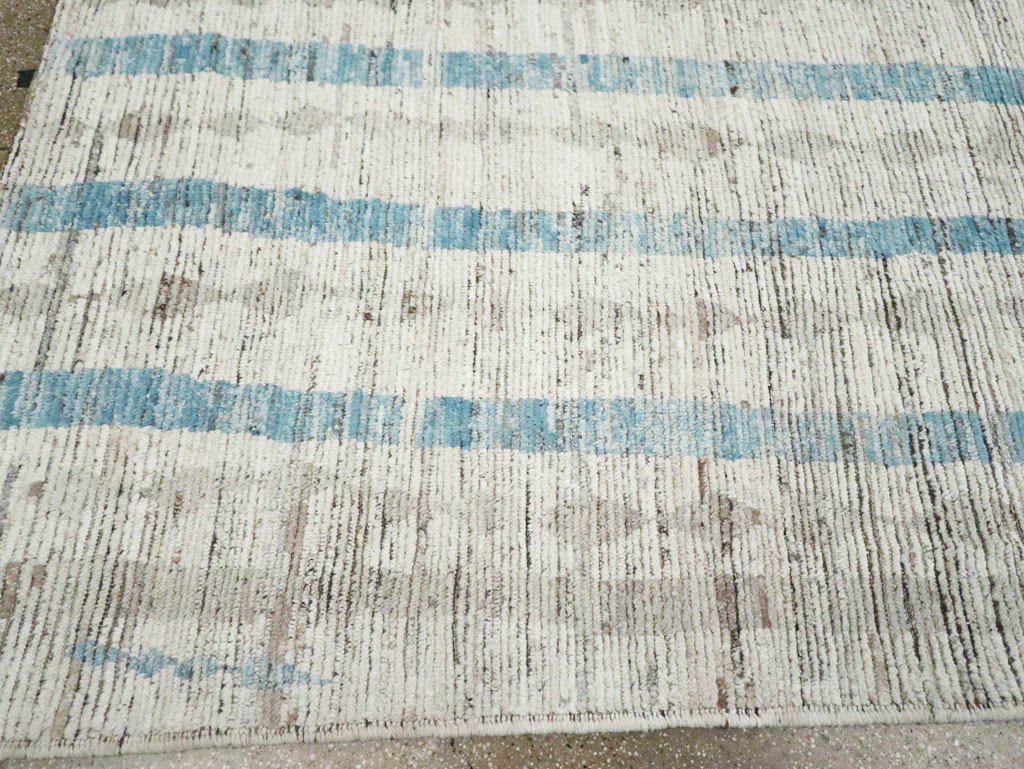 Moroccan Inspired Contemporary Turkish Room Size Carpet, No.30805 - Galerie Shabab