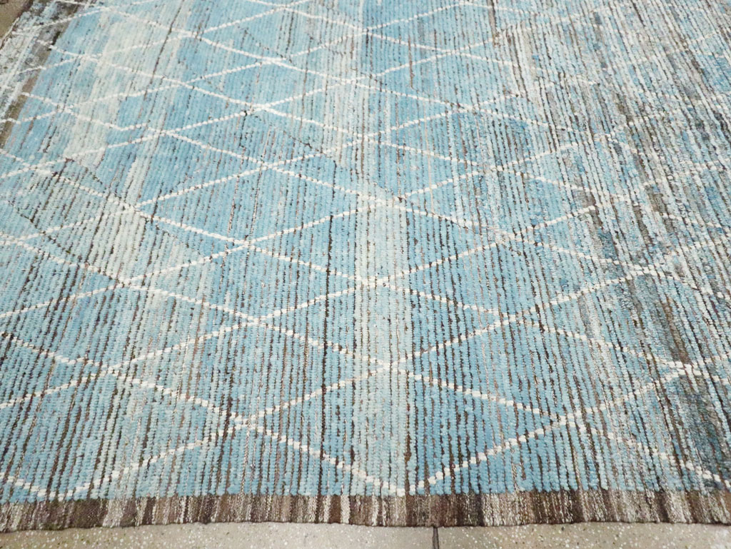 Moroccan Inspired Contemporary Turkish Large Room Size Carpet, No.30808 - Galerie Shabab