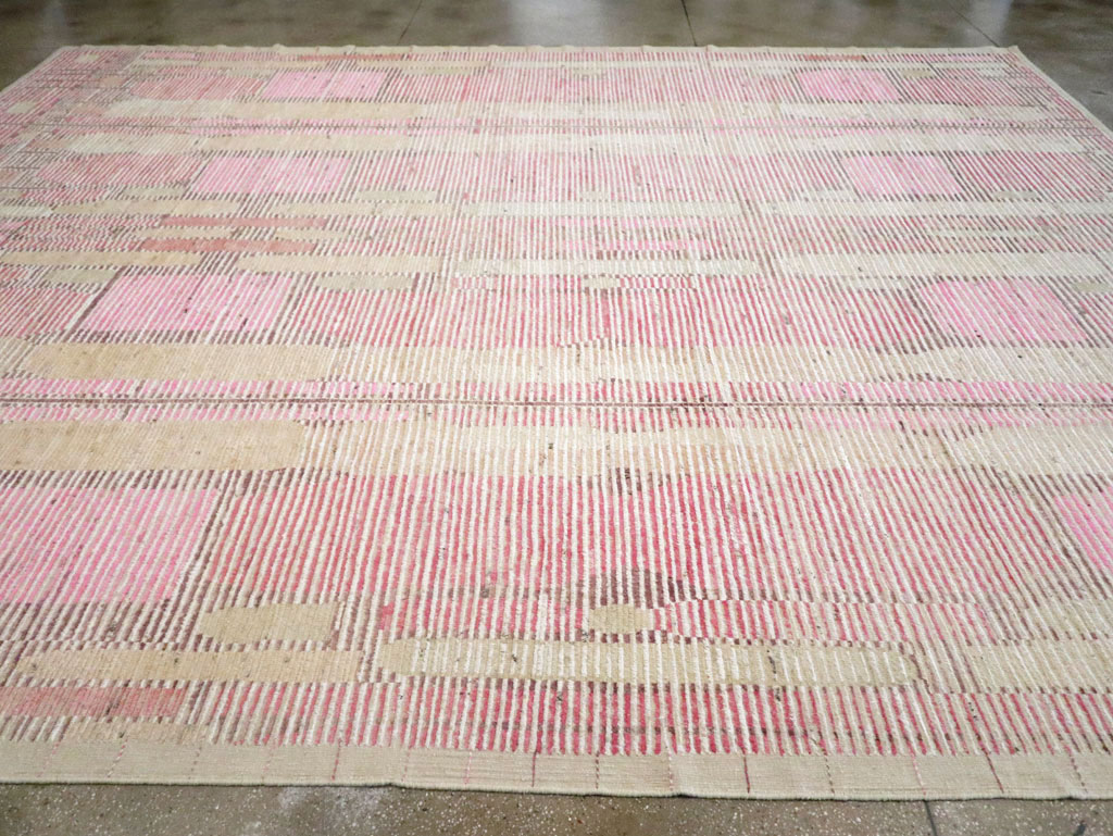 Modern Turkish Large Carpet, No.30809 - Galerie Shabab