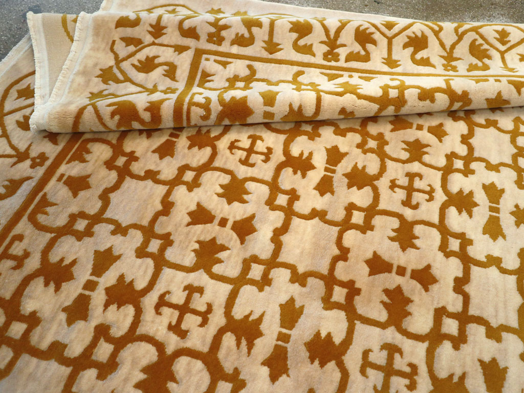 Vintage Indian Continental Large Room Size Carpet, No.30814 - Galerie Shabab