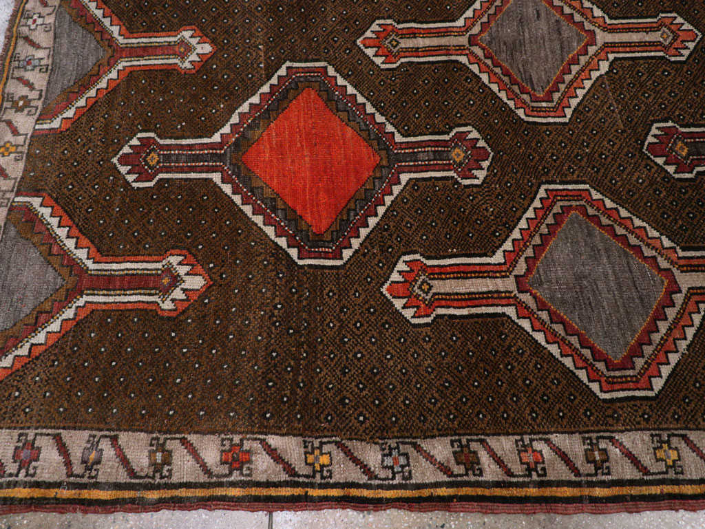 Vintage Turkish Anatolian Room Size Carpet, No.30817 - Galerie Shabab