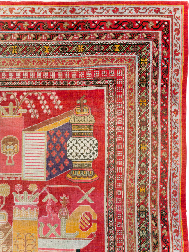 Antique East Turkestan Pictorial Vase Khotan Small Room Size Carpet, No.30818 - Galerie Shabab
