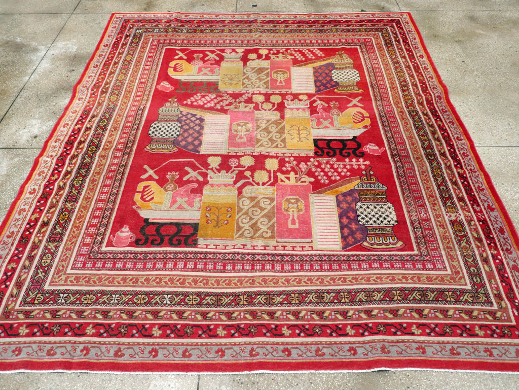 Antique East Turkestan Pictorial Vase Khotan Small Room Size Carpet, No.30818 - Galerie Shabab