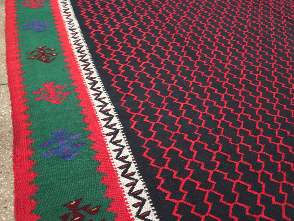 Vintage Turkish Flatweave Kilim Square Room Size Carpet, No.30823 - Galerie Shabab