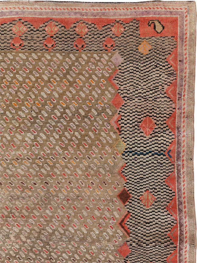 Antique Persian Kurdish Rug, No.30825 - Galerie Shabab