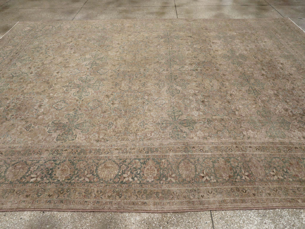 Antique Persian Mashad Room Size Carpet, No.30826 - Galerie Shabab