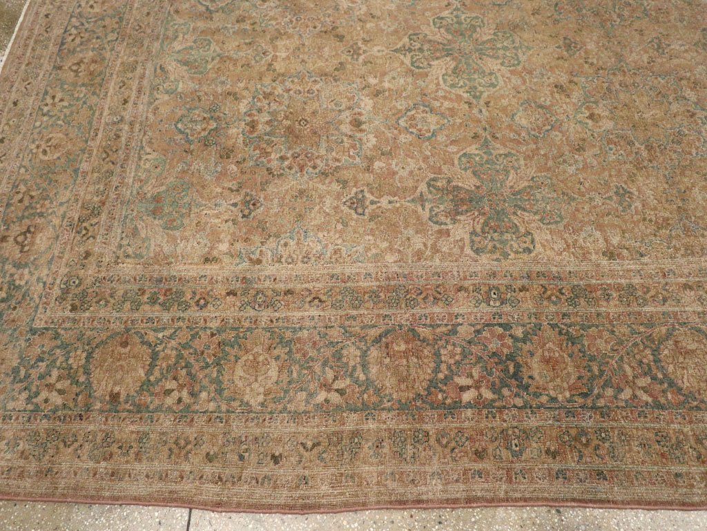 Antique Persian Mashad Room Size Carpet, No.30826 - Galerie Shabab
