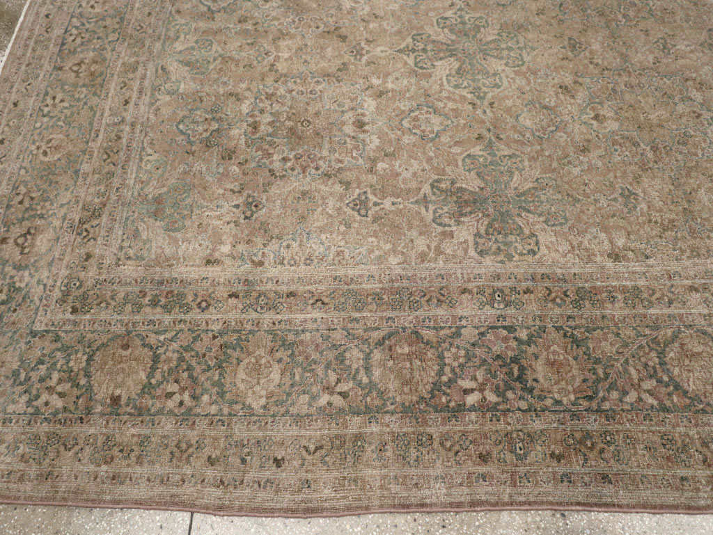 Antique Persian Mashad Room Size Carpet, No.30826 - Galerie Shabab