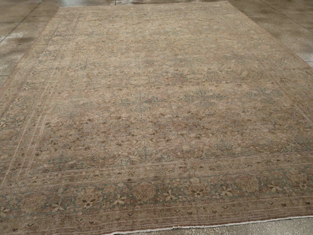 Antique Persian Mashad Room Size Carpet, No.30826 - Galerie Shabab