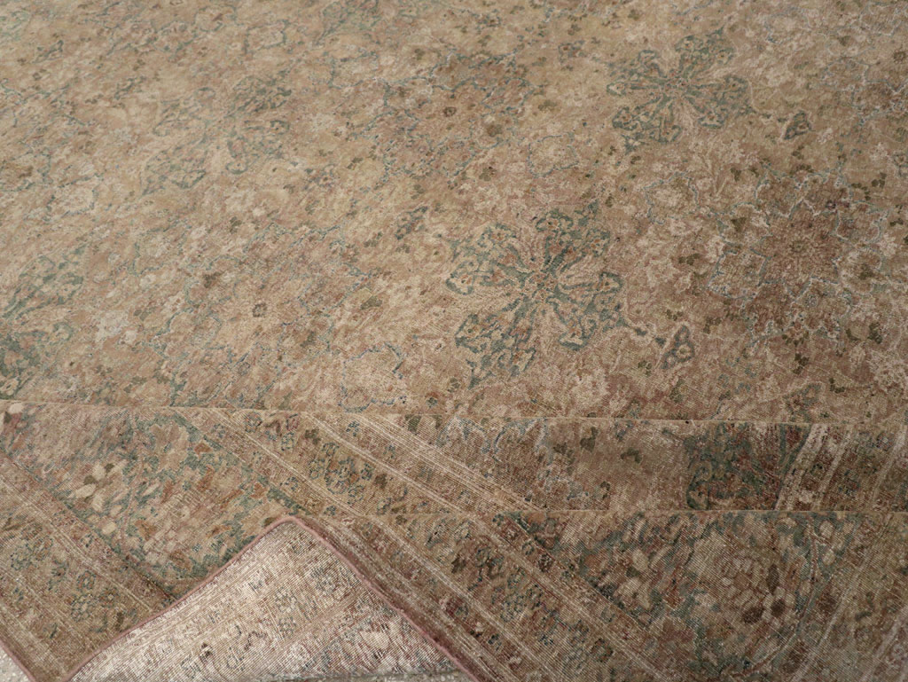 Antique Persian Mashad Room Size Carpet, No.30826 - Galerie Shabab