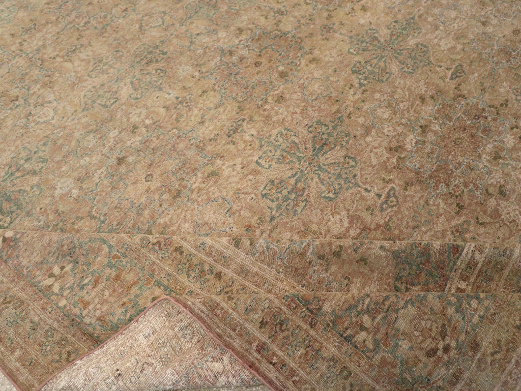 Antique Persian Mashad Room Size Carpet, No.30826 - Galerie Shabab