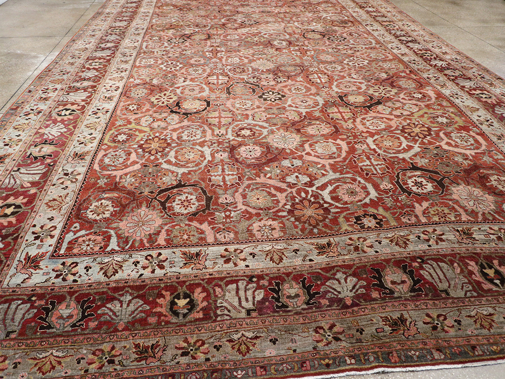 Antique Persian Bidjar Oversize Carpet, No.30842 - Galerie Shabab