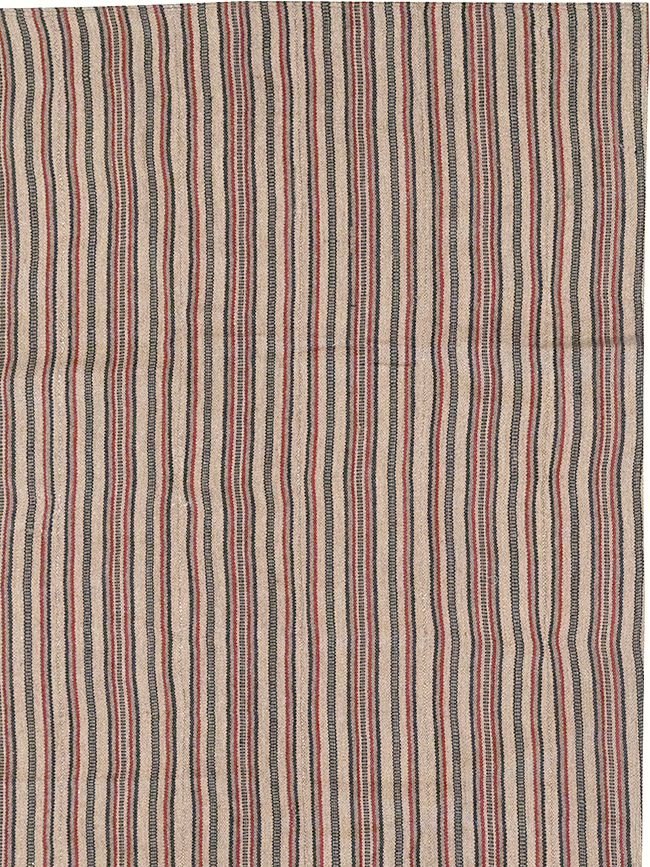 Vintage Persian Flatweave Kilim Room Size Carpet, No.30843 - Galerie Shabab