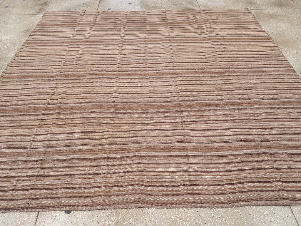 Vintage Persian Flatweave Kilim Square Room Size Carpet, No.30844 - Galerie Shabab