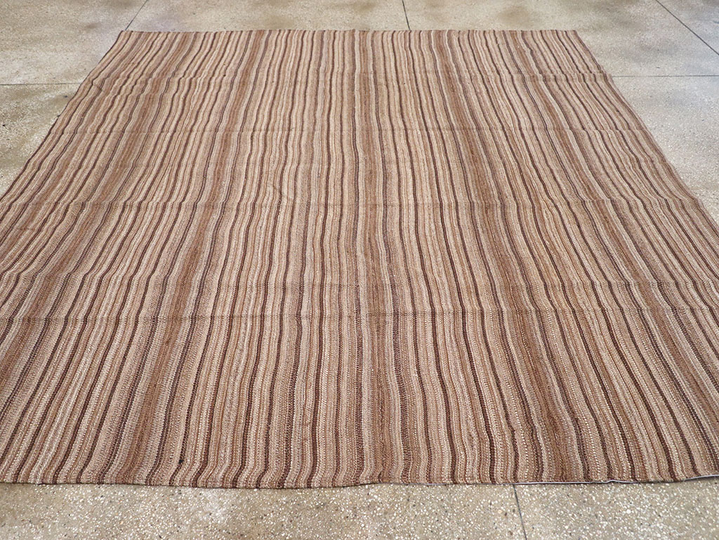 Vintage Persian Flatweave Kilim Square Room Size Carpet, No.30844 - Galerie Shabab