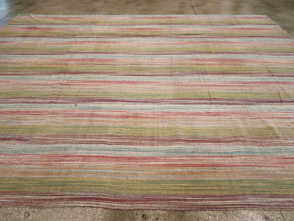 Modern Turkish Flatweave Room Size Carpet, No.30845 - Galerie Shabab