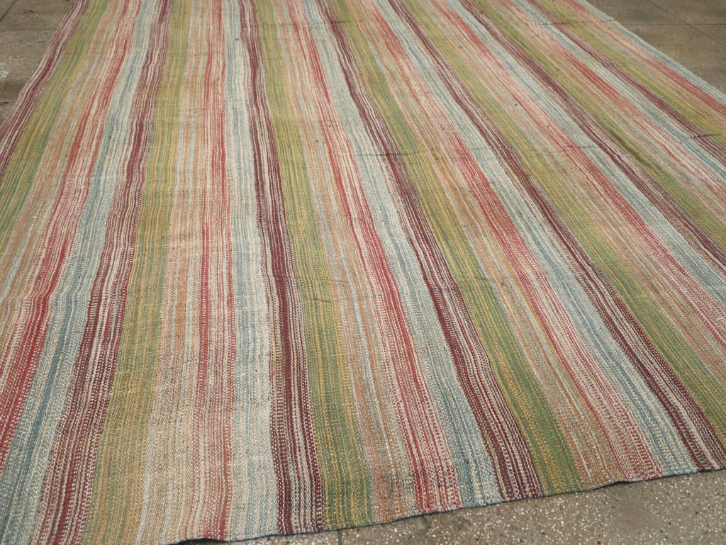 Modern Turkish Flatweave Room Size Carpet, No.30845 - Galerie Shabab