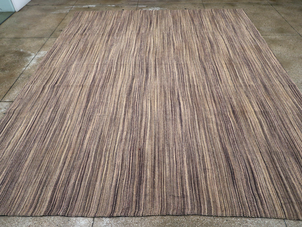 Modern Turkish Flatweave Kilim Large Room Size Carpet, No.30847 - Galerie Shabab